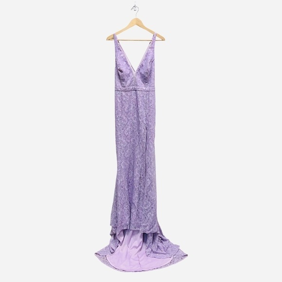 Lulu's Lavender Lace Maxi Dress - Picture 3 of 8